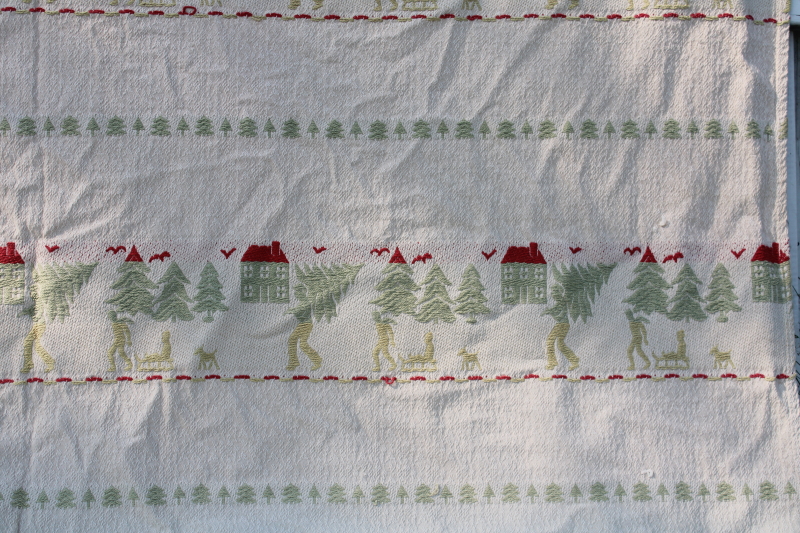 photo of Bates style vintage cotton jacquard bedspread, bringing home Christmas tree village scene woven pattern #1