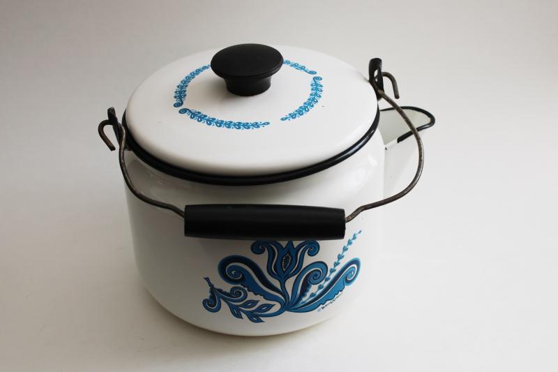 photo of Berggren enamelware tea kettle, vintage Scandinavian design blue tulip rosemaling  #7