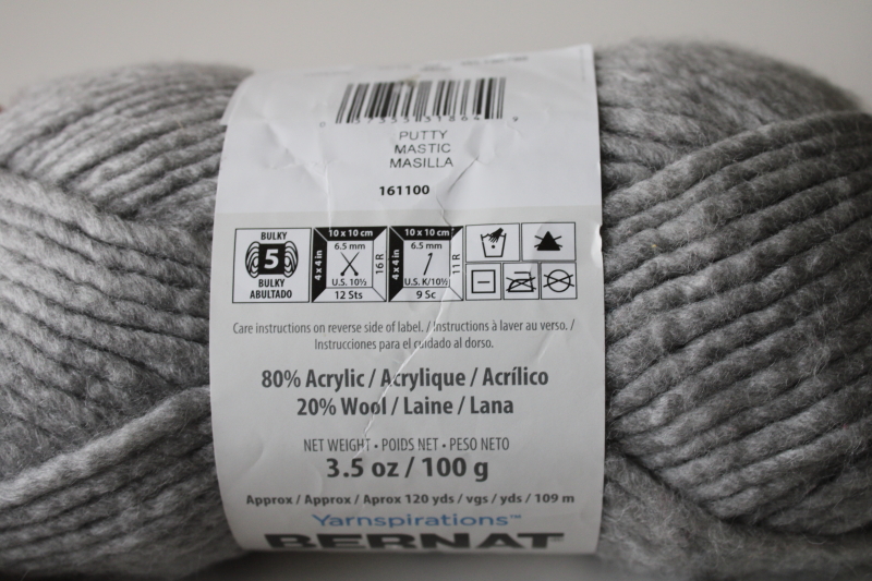 photo of Bernat Roving yarn, thick bulky soft all acrylic yarn natural grey color #2