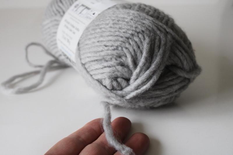 photo of Bernat Roving yarn, thick bulky soft all acrylic yarn natural grey color #3