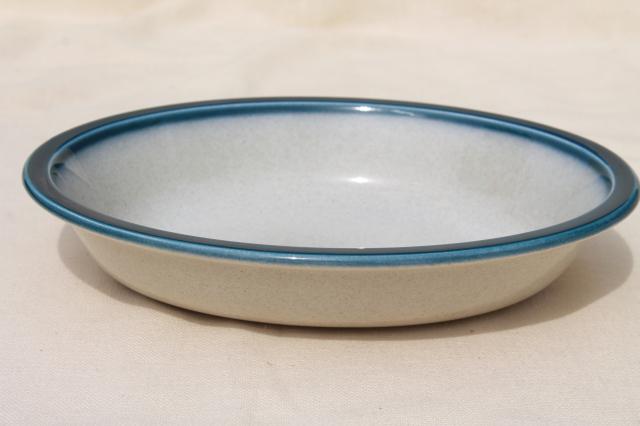 photo of Blue Pacific Wedgwood casual dinnerware, serving platter, oval bowl, gravy or sauce pitcher #3