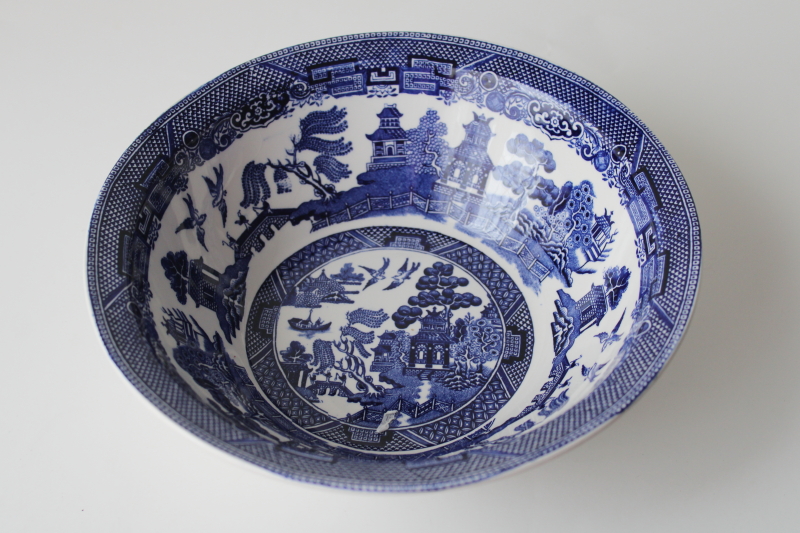 photo of Blue Willow Johnson Bros England round serving vegetable bowl never used, 1990s vintage  #1