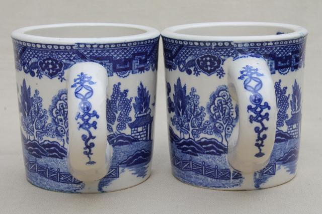 photo of Blue Willow pattern coffee mugs, vintage Japan blue & white china ceramic cups #3