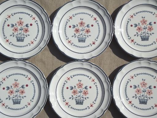 photo of Brambleberry Cumberland flower basket plates, Hearthside Japan stoneware #4