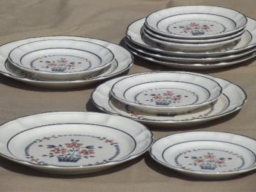 catalog photo of Brambleberry Cumberland flower basket plates, Hearthside Japan stoneware