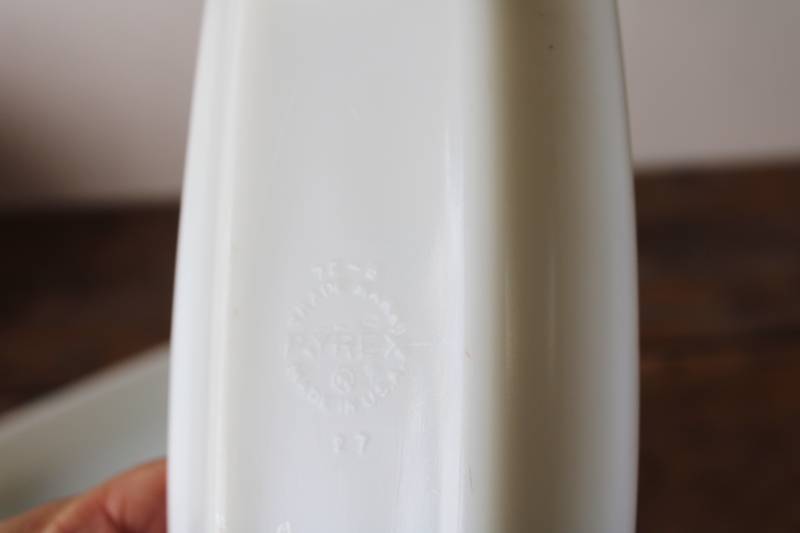 photo of Butterfly Gold Pyrex butter dish 70s vintage, plain white butter plate w/ print pattern lid  #3