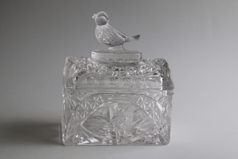 photo of Byrdes Hofbauer crystal bird pattern trinket box, jewelry chest with lid  #1