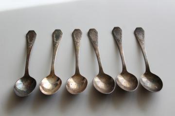 catalog photo of Carolina flower basket pattern vintage silverplate teaspoons, Holmes & Edwards silver