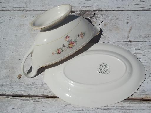 photo of Cashmere Georgian gravy boat and underplate, vintage Homer Laughlin china #4