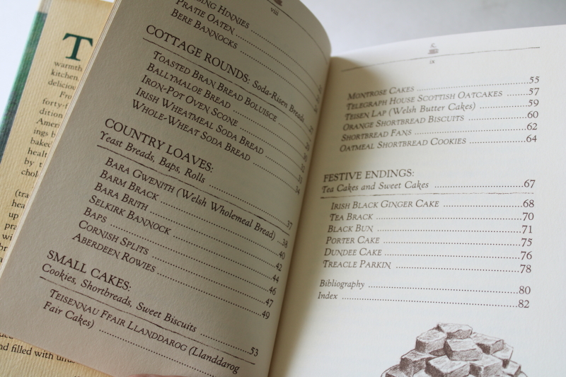 photo of Celtic baking cookbook, traditional recipes breads & cakes from Scotland, Ireland, Wales  #4