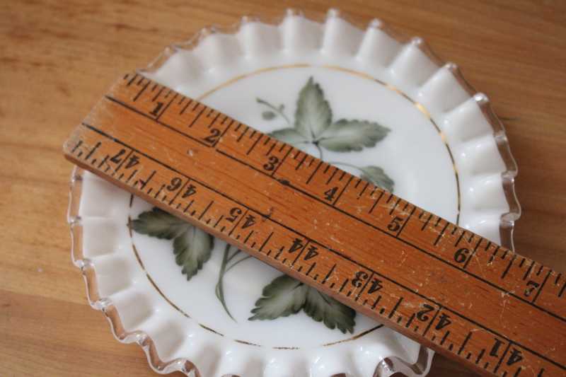 photo of Charleton line hand painted Fenton silver crest glass plate w/ strawberries #4