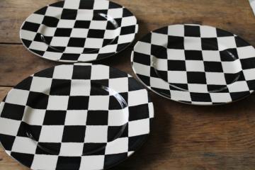 Chequers Royal Stafford England black & white checked dinner plates, whimsical mod checkerboard pattern 