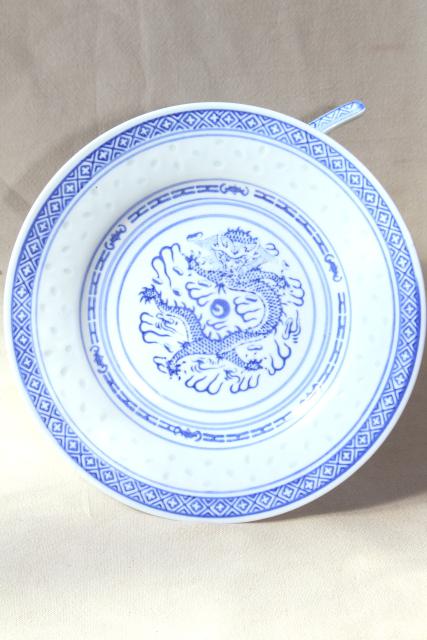 photo of Chinese blue & white rice grain porcelain, vintage bowls, spoons, plates made in China #7