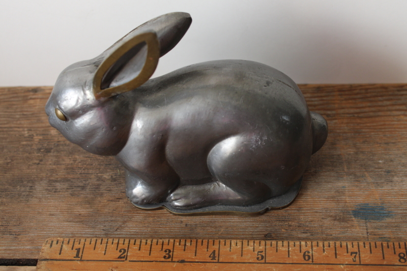 photo of Chinese rabbit covered box figurine, pewter metal w/ brass details, vintage Neiman Marcus decor  #4