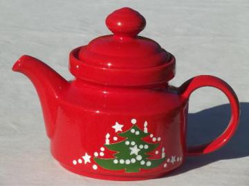 catalog photo of Christmas Tree Waechtersbach pottery teapot, five cup tea pot 