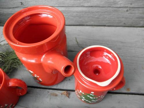 photo of Christmas Tree pattern coffee pot and mugs, Waechtersbach pottery set #3