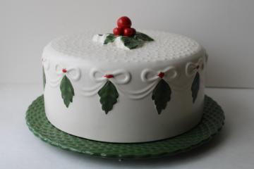 catalog photo of Christmas cake cover and plate w/ green & red holly, vintage ceramic made in Portugal