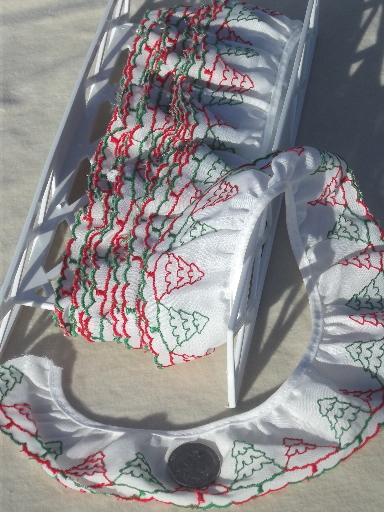 photo of Christmas sewing trim lot, eyelet & plaid ruffle edgings & red & green lace  #3