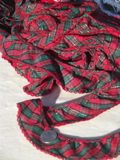 photo of Christmas sewing trim lot, eyelet & plaid ruffle edgings & red & green lace  #5