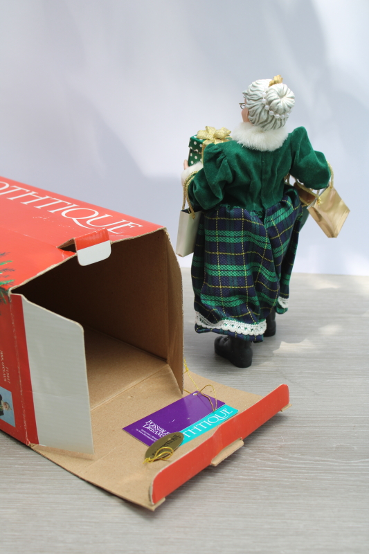 photo of Clothtique Possible Dreams Mrs Santa Irish Mrs O'Claus figurine in box, 2000s vintage #4