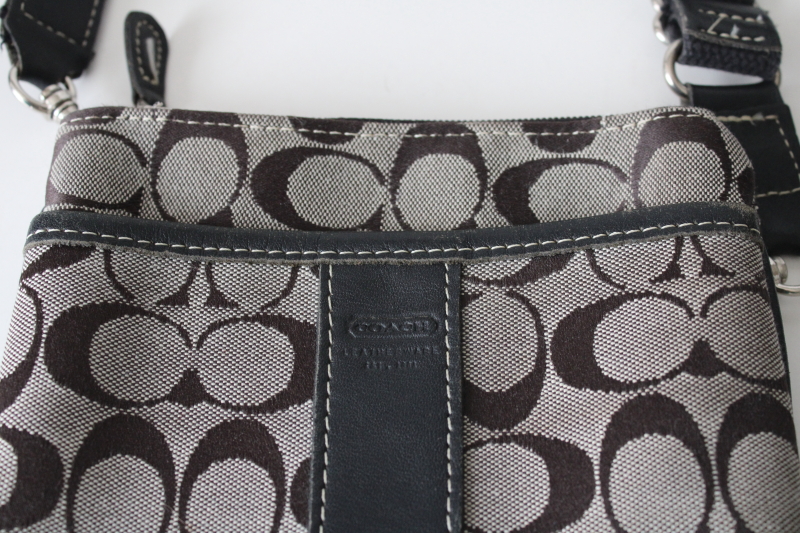 photo of Coach signature black trim crossbody shoulder bag, small purse good used condition #2