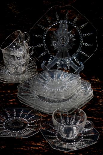 photo of Columbia bubble pattern vintage Federal depression glass dishes set for 4 #1