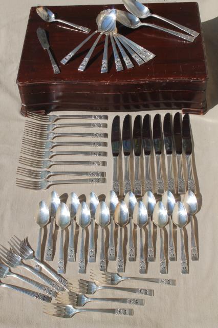 photo of Coronation vintage Oneida Community silver plate flatware set in wood chest silverware box #9