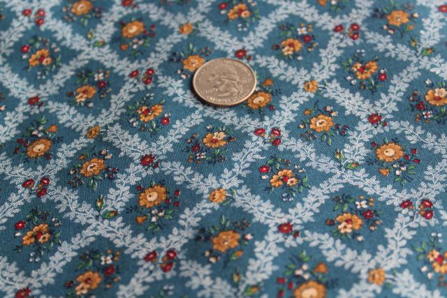 photo of Cranston Print Works cotton fabric, 80s vintage prairie style roses on teal green #1