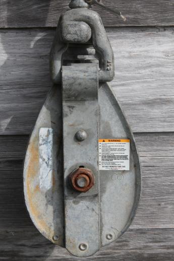 photo of Crosby McKissick snatch block pulley or roller hook  for 3/4