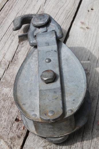 photo of Crosby McKissick snatch block pulley or roller hook  for 3/4