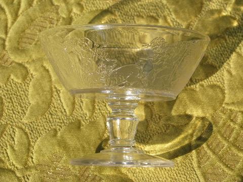 photo of Cupid's Heart cherubs pattern vintage depression glass sherbet glasses #4