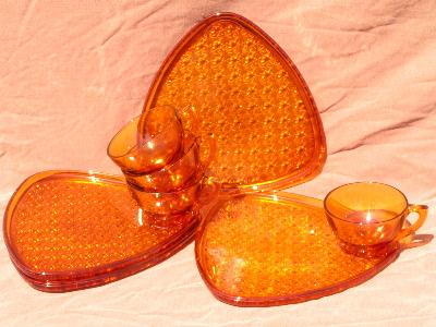 photo of Daisy and Button amber glass snack sets in original box #1