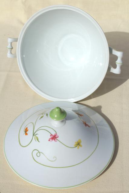 photo of Denby Duchess china, 70s vintage Portugal pottery soup tureen w/ pansies or wild violets #4