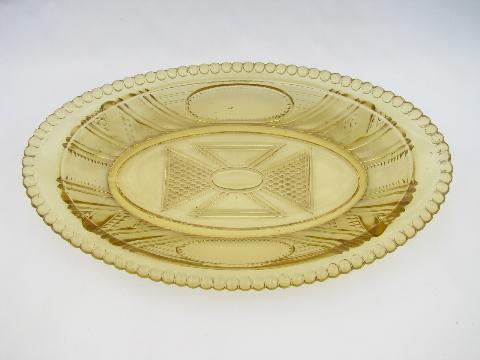 photo of Depreesion yellow vintage glass celery or relish dish, candlewick bead edge #1