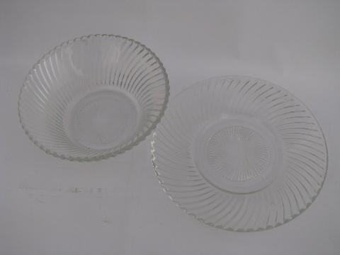 photo of Diana vintage Federal glass depression glassware, berry set for 12 #6