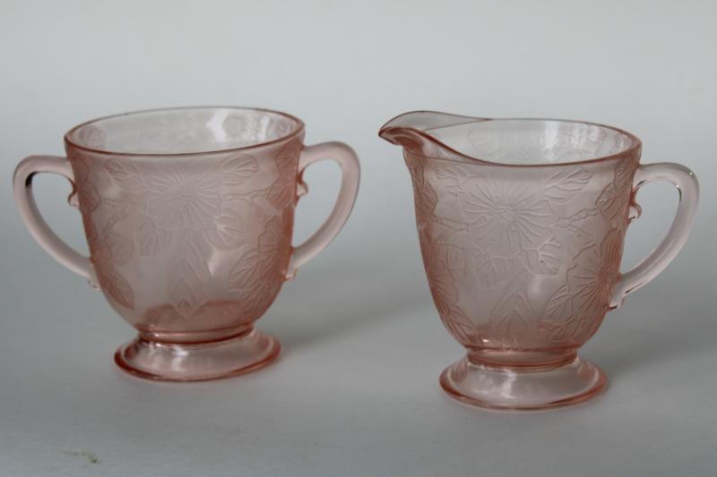 photo of Dogwood pattern pink depression glass cream pitcher & sugar bowl vintage Macbeth Evans #1