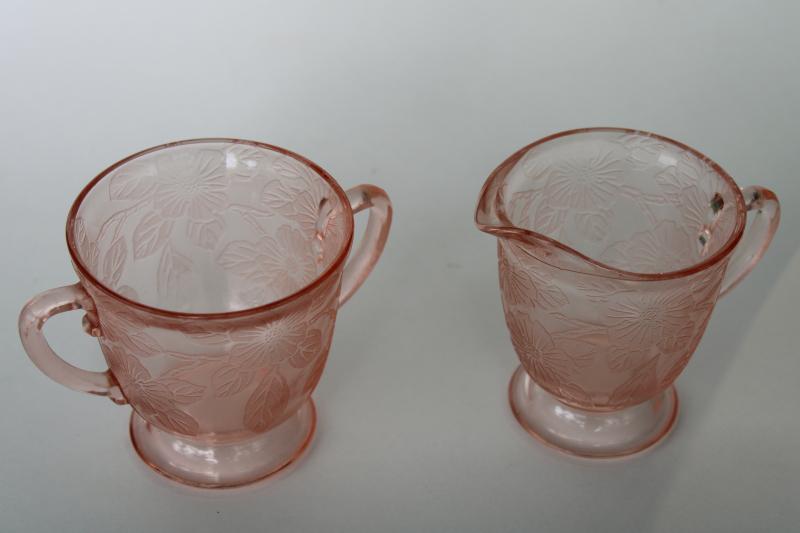 photo of Dogwood pattern pink depression glass cream pitcher & sugar bowl vintage Macbeth Evans #4