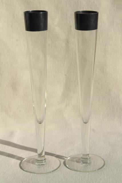 photo of Dorothy Thorpe wide silver band glassware, pair tall skinny champagne flute bud vases #2