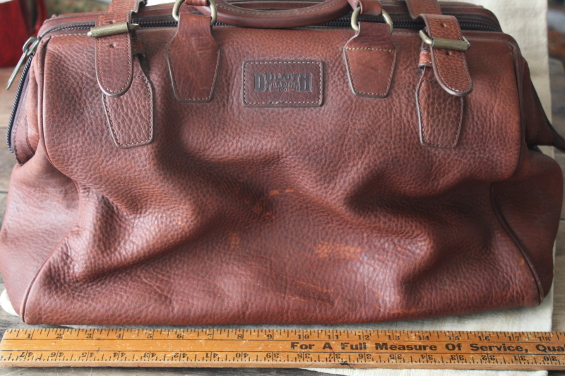 photo of Duluth Trading lifetime leather AWOL bag w/ firehose cotton lining, overnight carry on tote #4