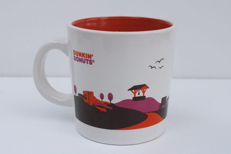 photo of Dunkin Donuts DD Pennsylvania Runs on Dunkin coffee mug, vintage 2012 collector's cup  #2