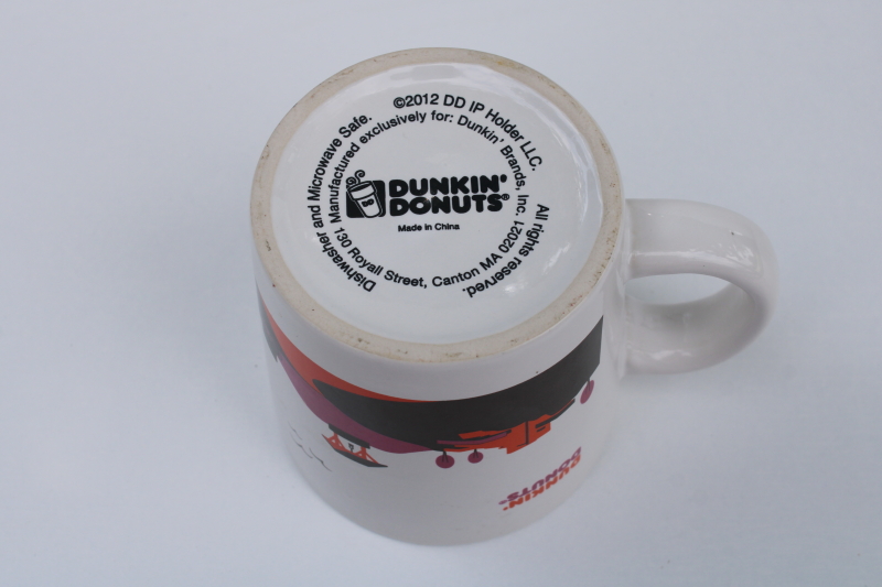 photo of Dunkin Donuts DD Pennsylvania Runs on Dunkin coffee mug, vintage 2012 collector's cup  #4