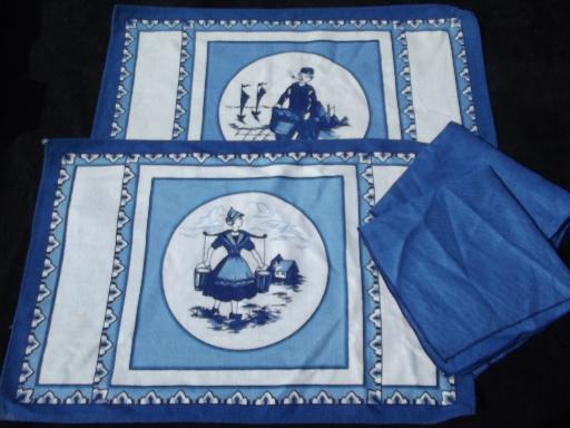 photo of Dutch boy and girl vintage printed blue & white linen placemats and napkins #1