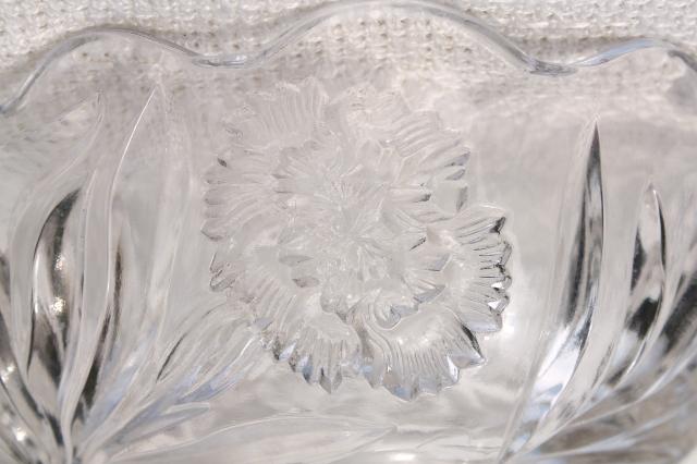 photo of EAPG antique vintage glass berry bowls set, carnation pattern pressed glass #2