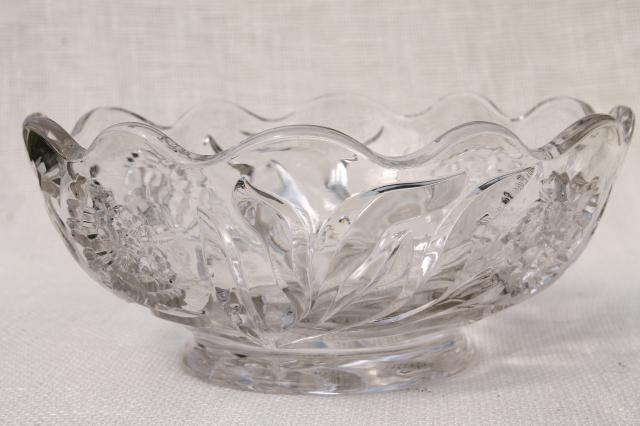 photo of EAPG antique vintage glass berry bowls set, carnation pattern pressed glass #6