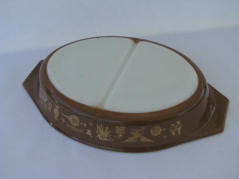 photo of Early Americana pattern, vintage Pyrex kitchen glass divided baking dish #2