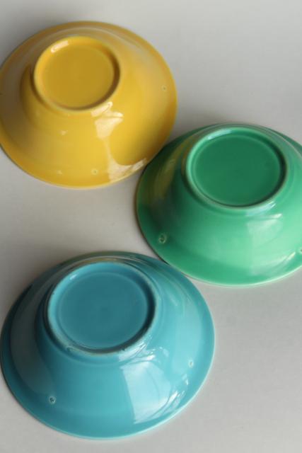 photo of Early California 40s 50s vintage Metlox pottery cereal bowls, fiesta colors #6