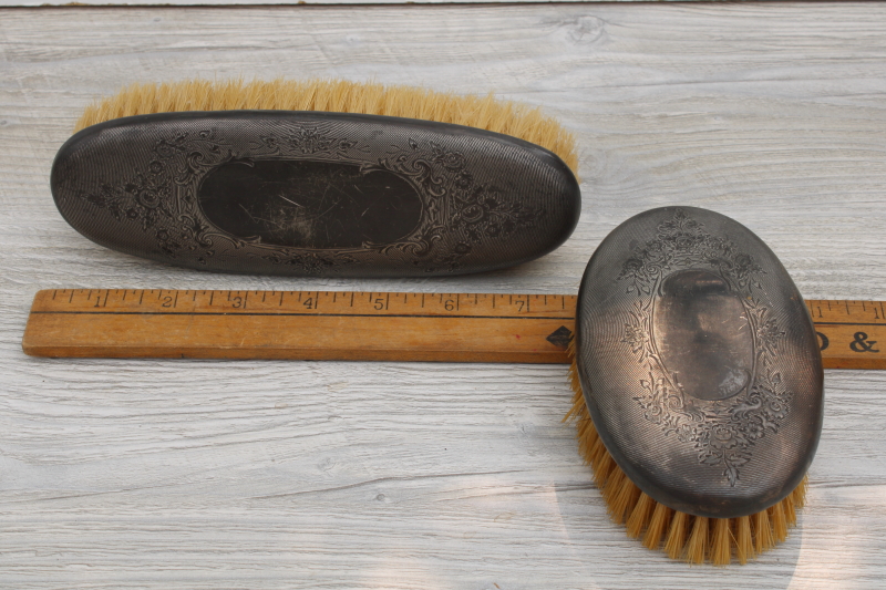 photo of Edwardian vintage early 1900s clothes brush set w/ natural bristles, antique brushes w/ worn silver #4