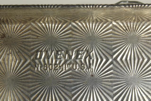 photo of Ekco Ovenex vintage baking pans, waffle textured & starburst pattern stamped metal #12