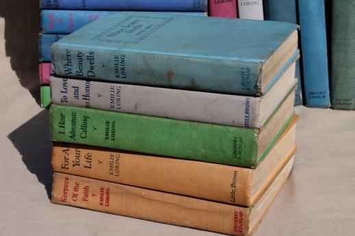 photo of Emilie Loring lot of 25 books, 20s, 30s, 40s romance novels in nice old bindings #6