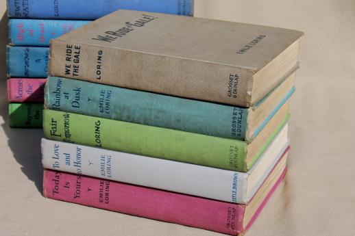 photo of Emilie Loring lot of 25 books, 20s, 30s, 40s romance novels in nice old bindings #10